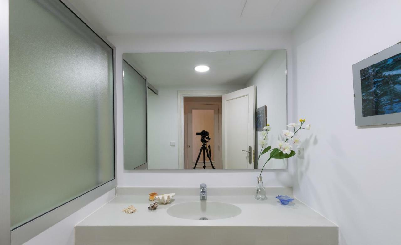 Light And Bright Apartment In Central Валенсия Екстериор снимка