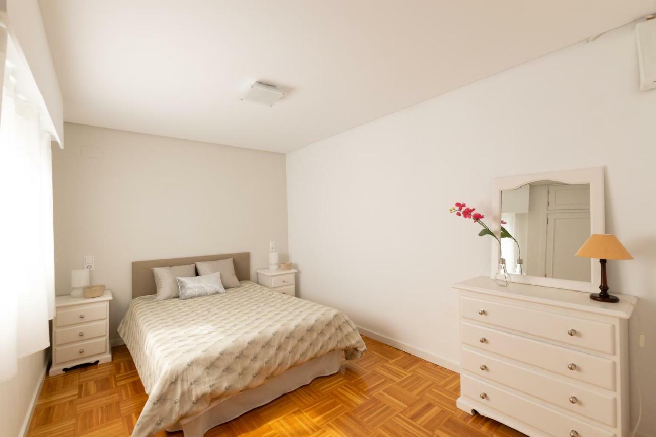 Light And Bright Apartment In Central Валенсия Екстериор снимка