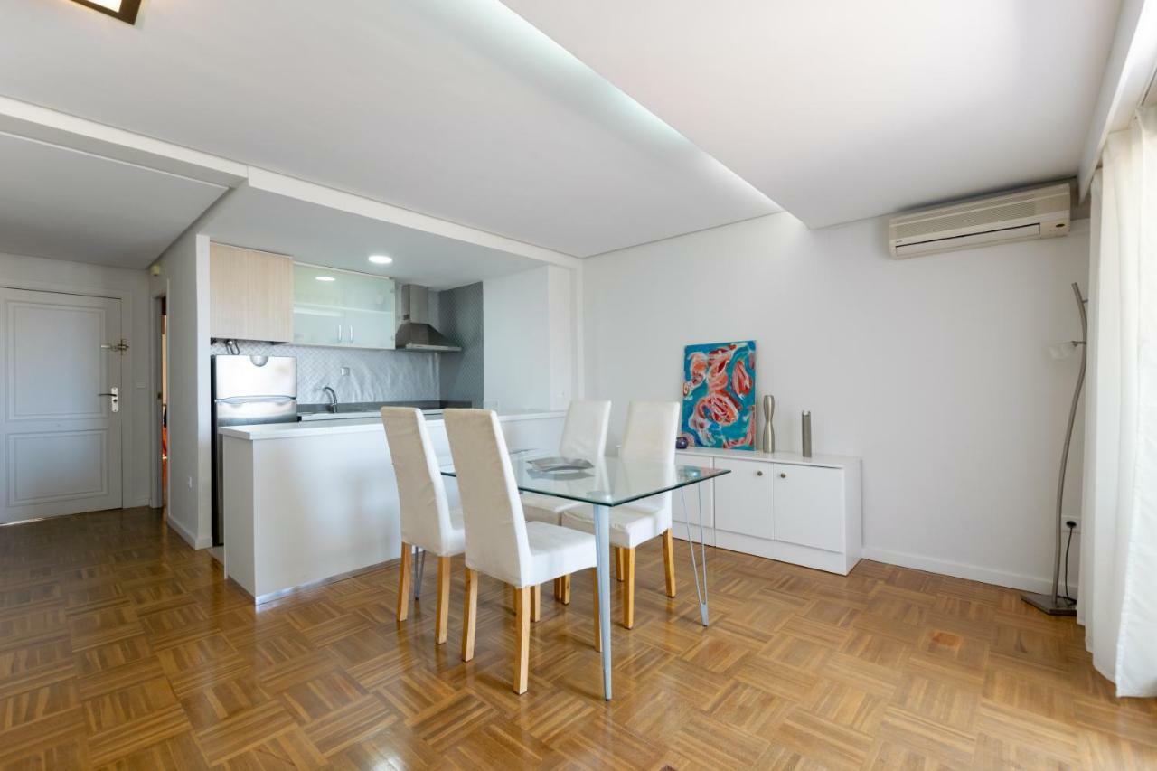 Light And Bright Apartment In Central Валенсия Екстериор снимка