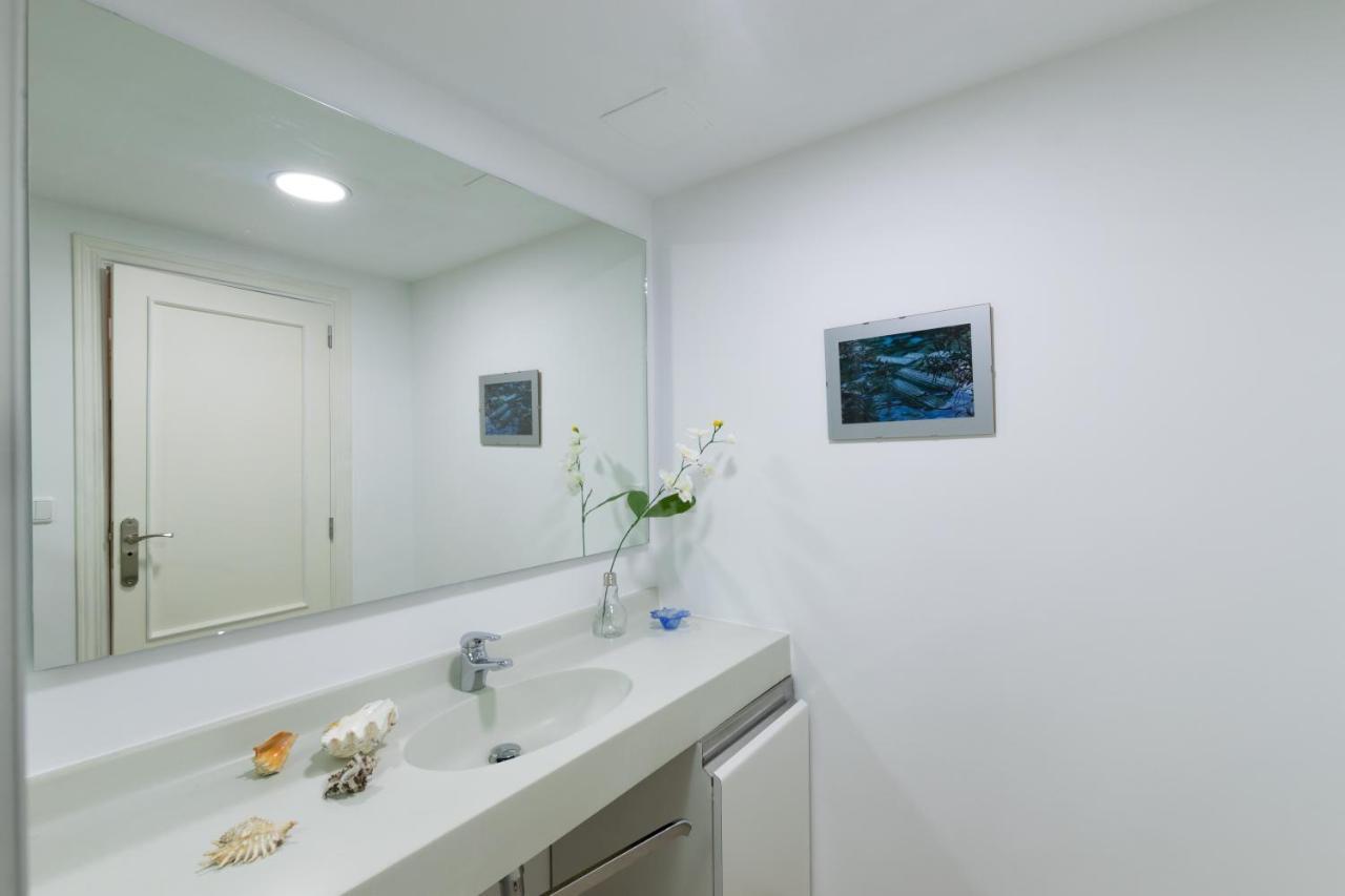 Light And Bright Apartment In Central Валенсия Екстериор снимка